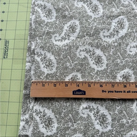 Vintage Peter Pan Fabrics Quilting Cotton Paisley Floral Fabric 2 yards - Picture 6 of 8